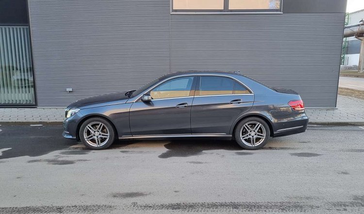 Mercedes E-class W212 car rent Bolt Tallinn